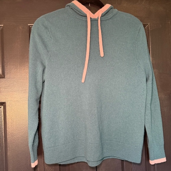 Summersalt The Coziest Cashmere Blend Hoodie - Picture 3 of 10